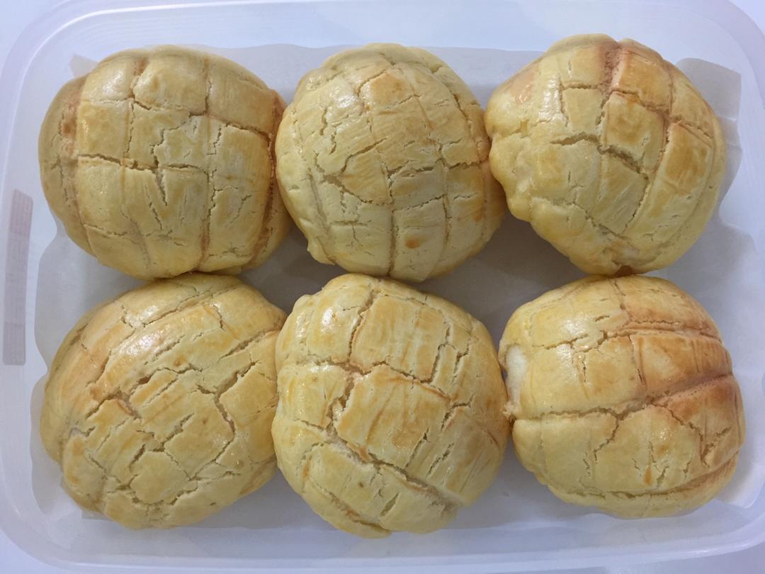 菠萝包