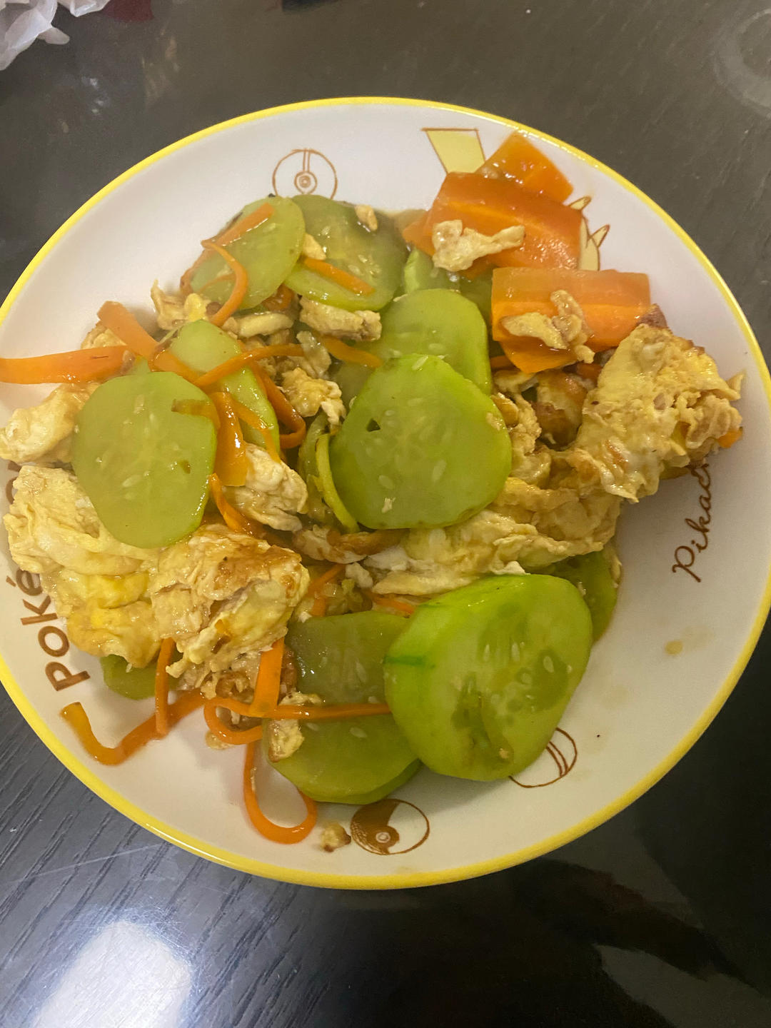 五分钟下饭菜黄瓜火腿炒鸡蛋