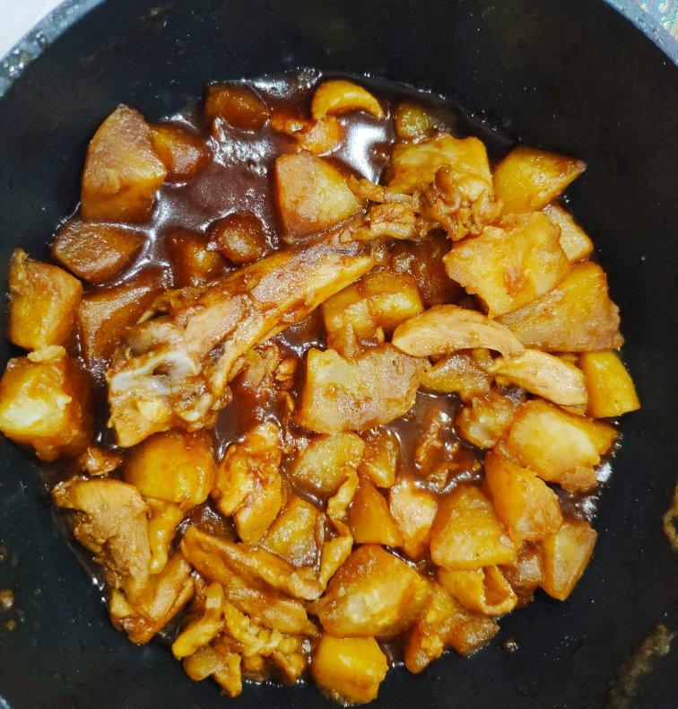土豆焖鸡腿