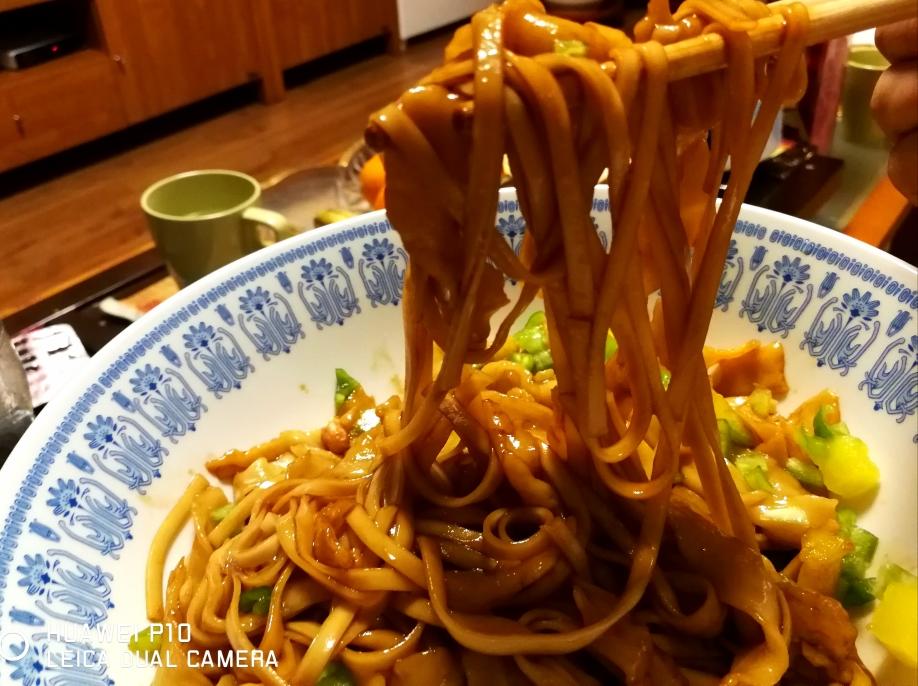 龙嫂的好吃葱油拌面
