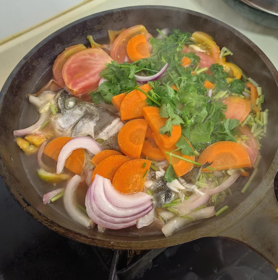 泰式明炉海鲈鱼