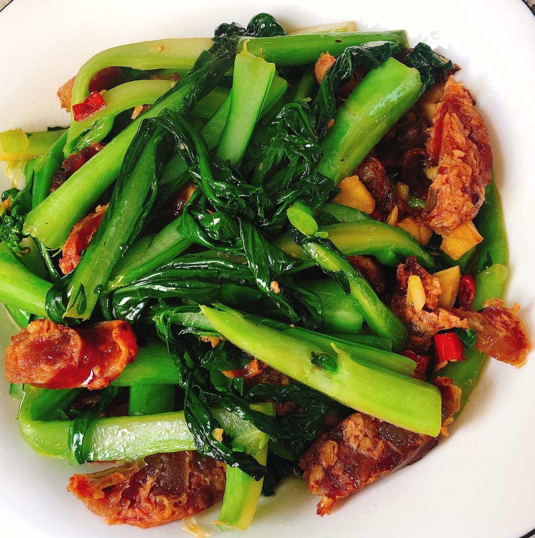 菜心炒腊肠，简单又美味的做法