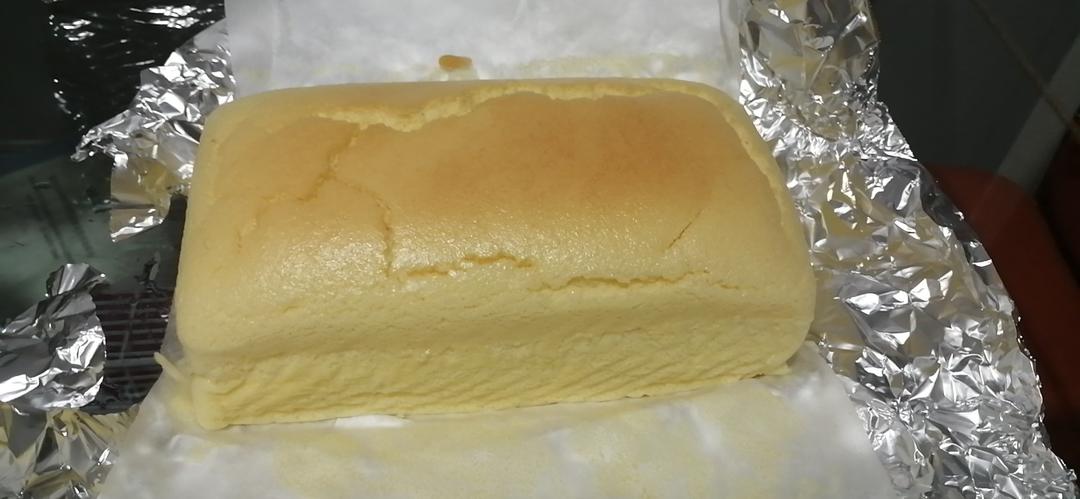 六寸酸奶古早蛋糕