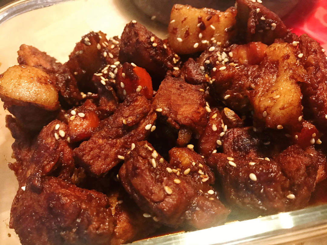 不焯水不放油的家常红烧肉