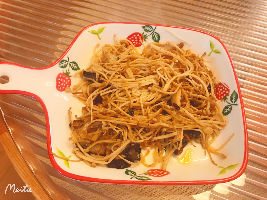 金针菇炒肉