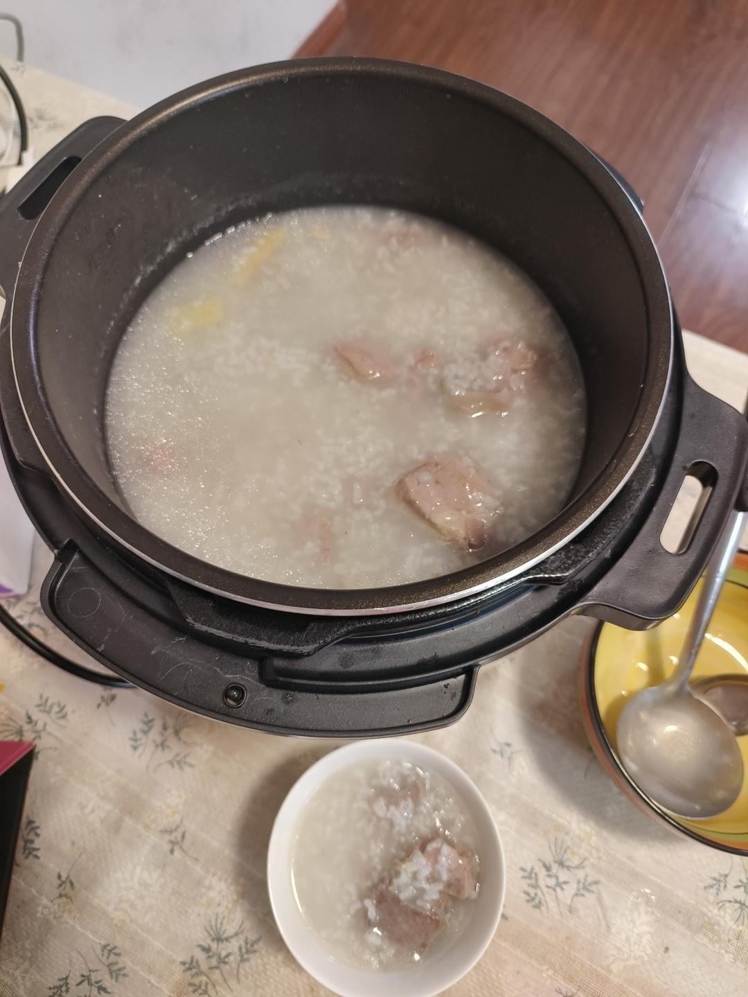 咸骨粥（飘香）