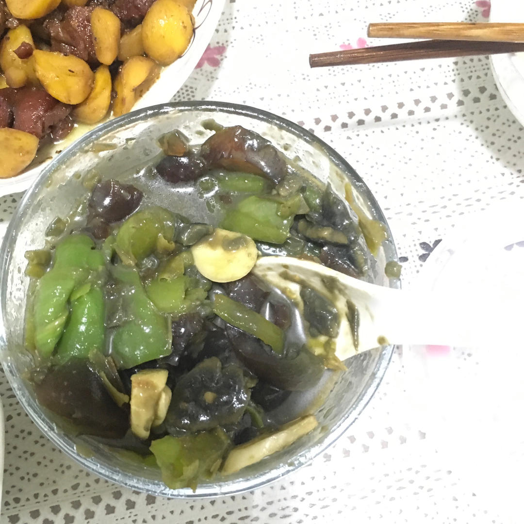 【正宗湘菜】擂辣椒皮蛋