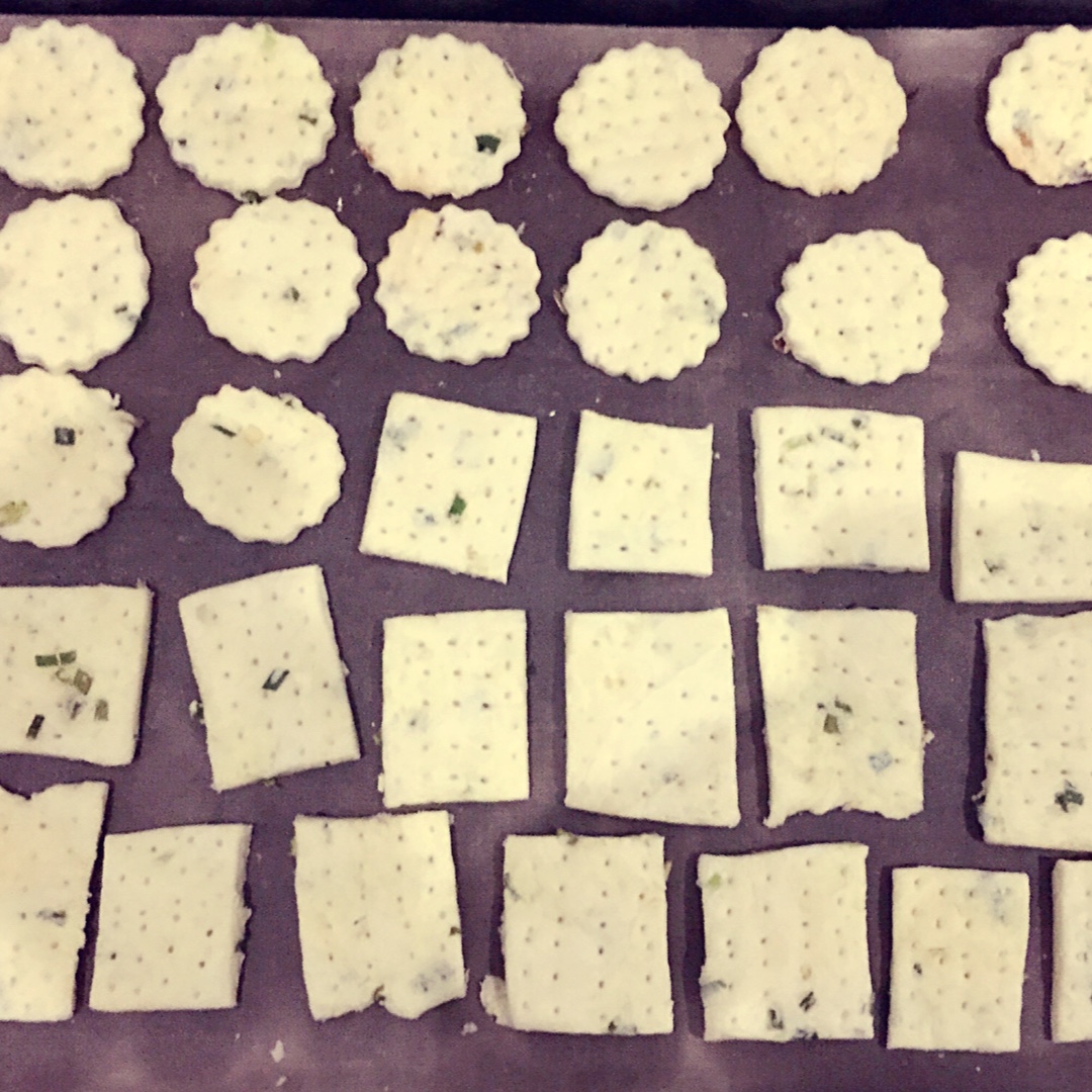 Bakingpie-好吃到你味蕾都融化——香葱脆饼