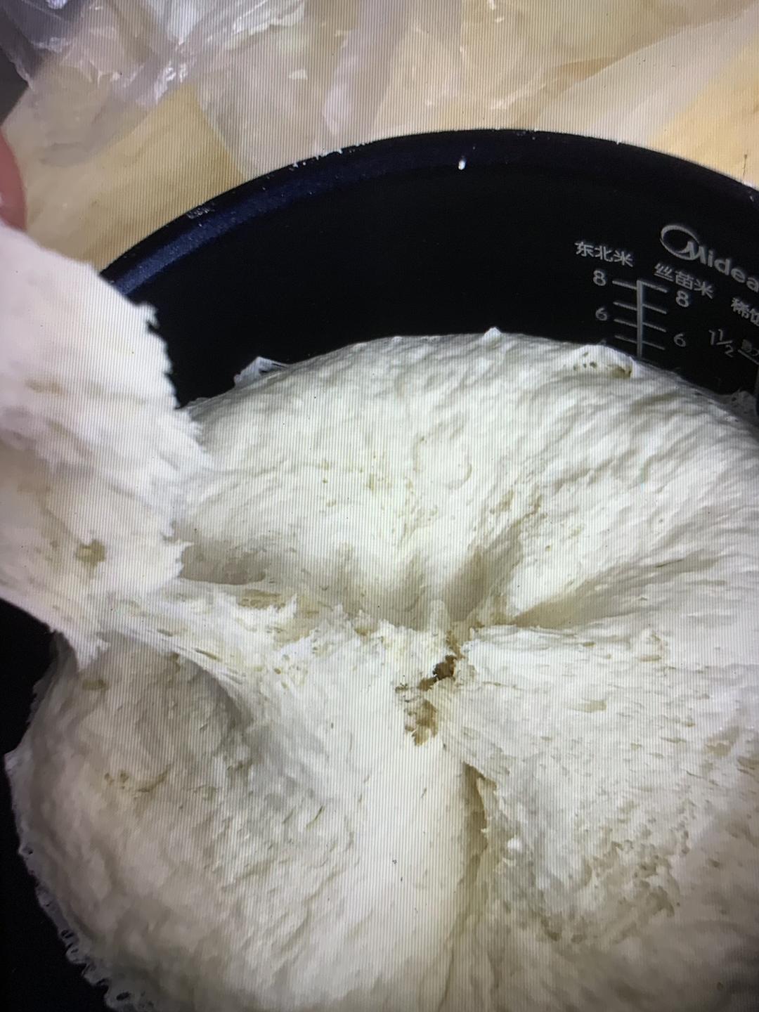 纯奶手撕吐司的做法 步骤1