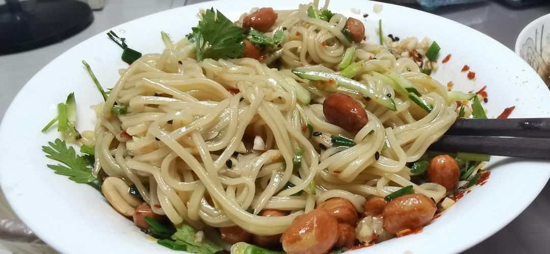 巨好吃㊙️酸辣凉拌面❗️十分钟搞定，简单快手❗️