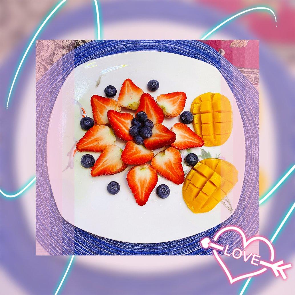 【草莓果盘-给冬天来点颜色】