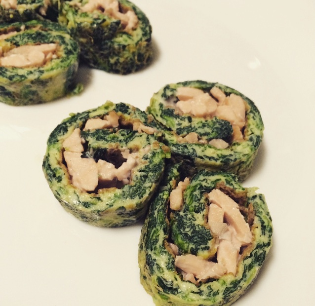 烟熏三文鱼菠菜蛋卷