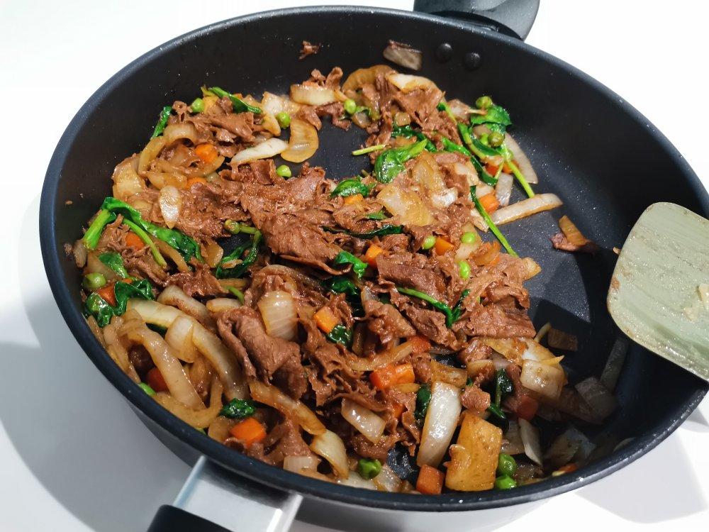 好吃到舔碗底的土豆肥牛拌饭