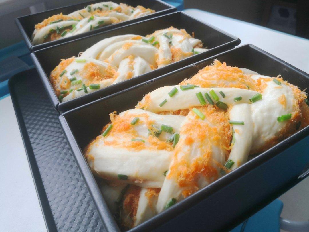 香葱肉松吐司