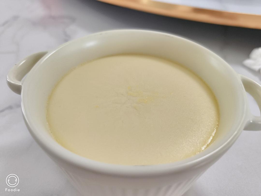 鸡蛋牛奶布丁