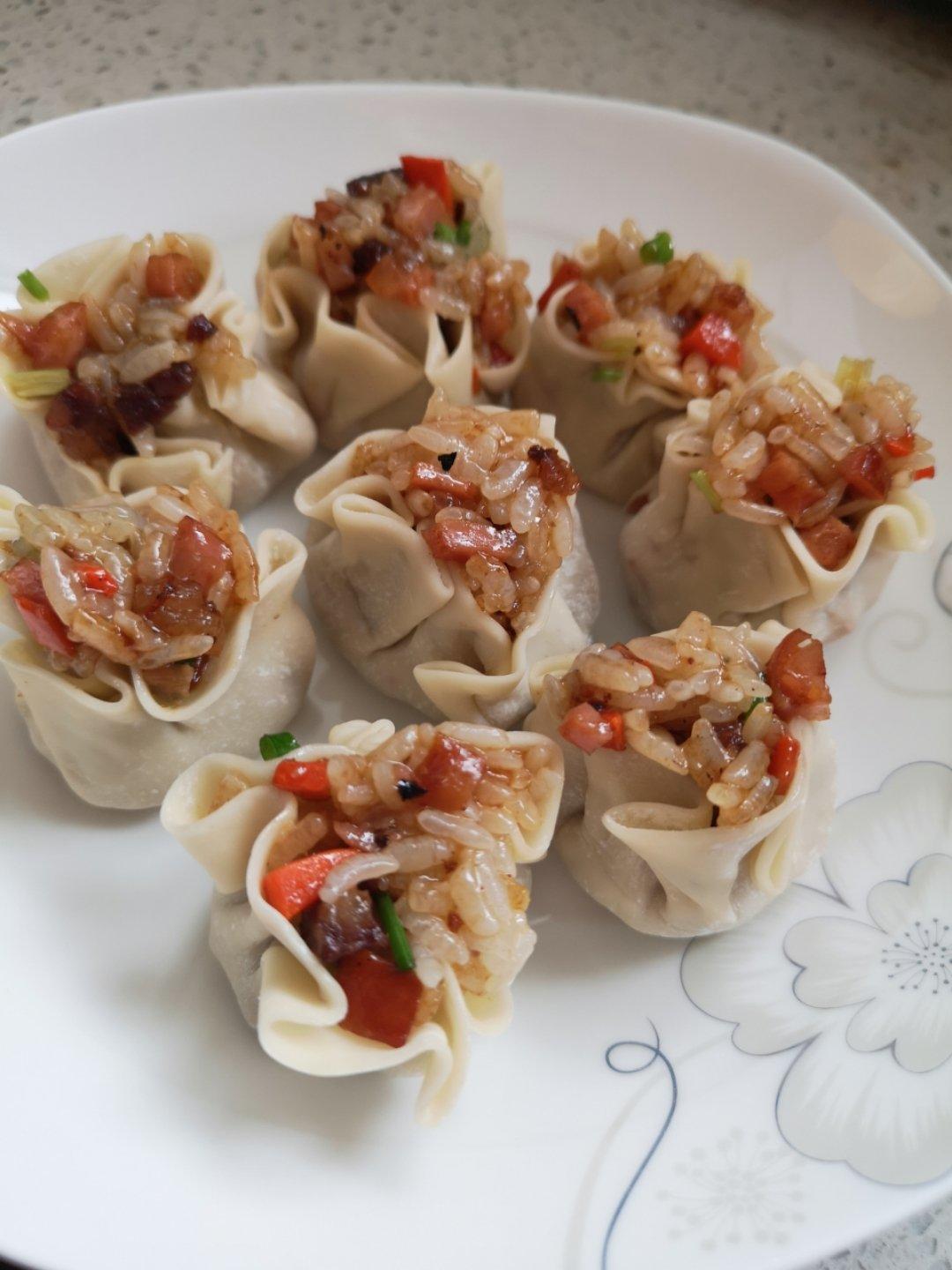 饺子皮咸蛋黄烧麦