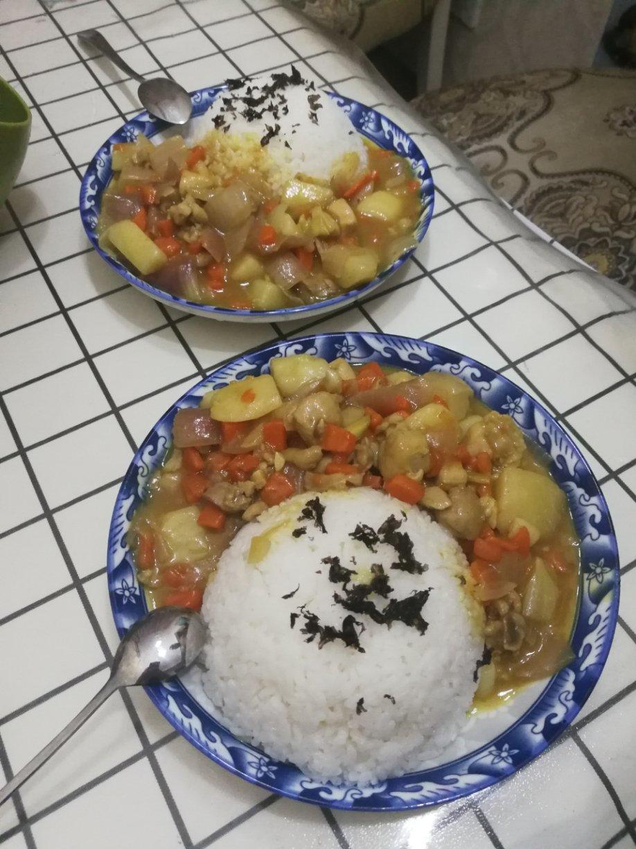 咖喱鸡块饭（百梦多咖喱超级简单版）