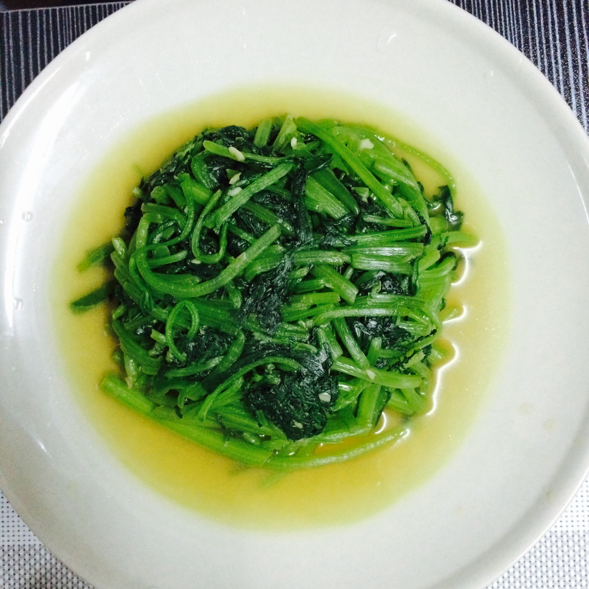 清炒茼蒿
