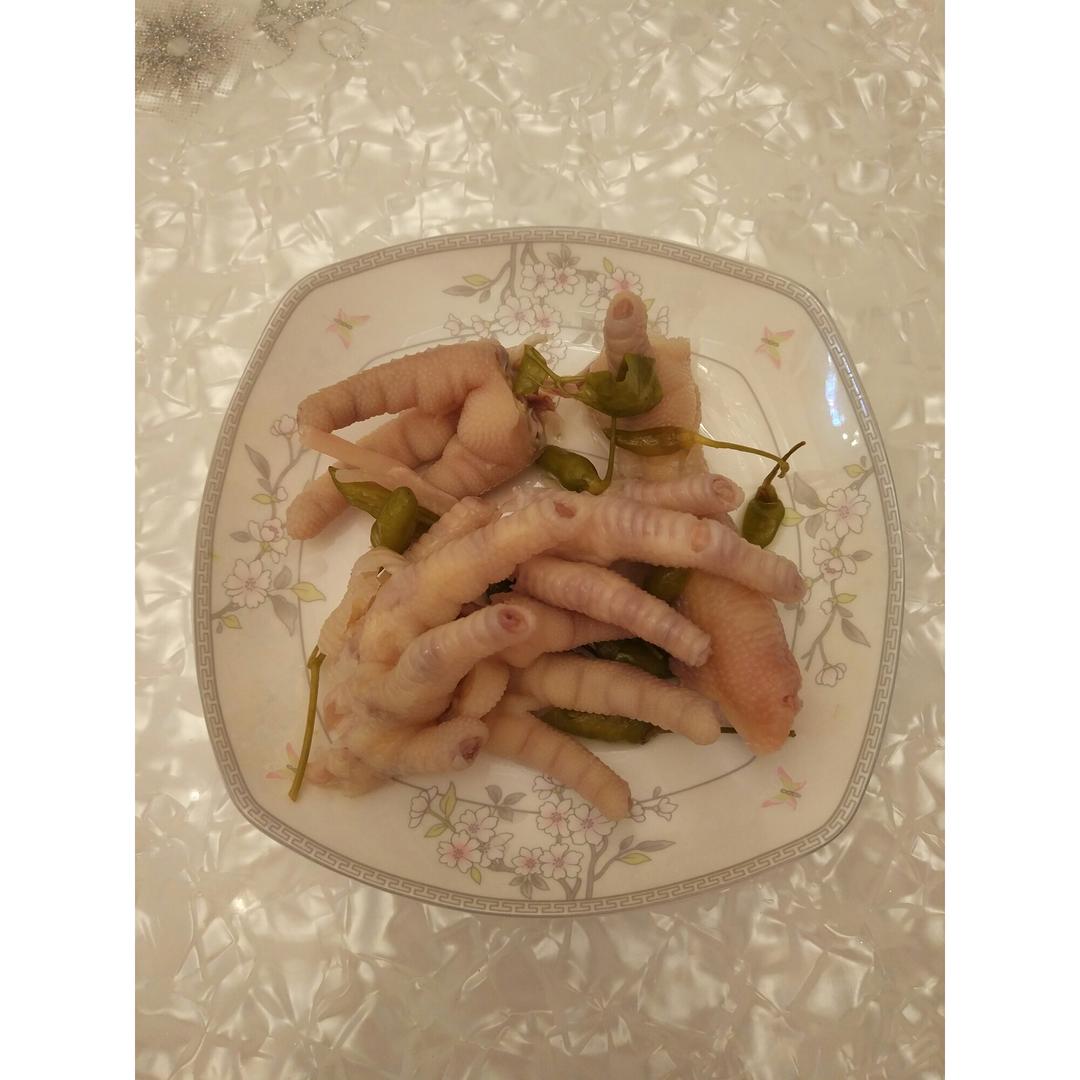 绝味泡椒凤爪
