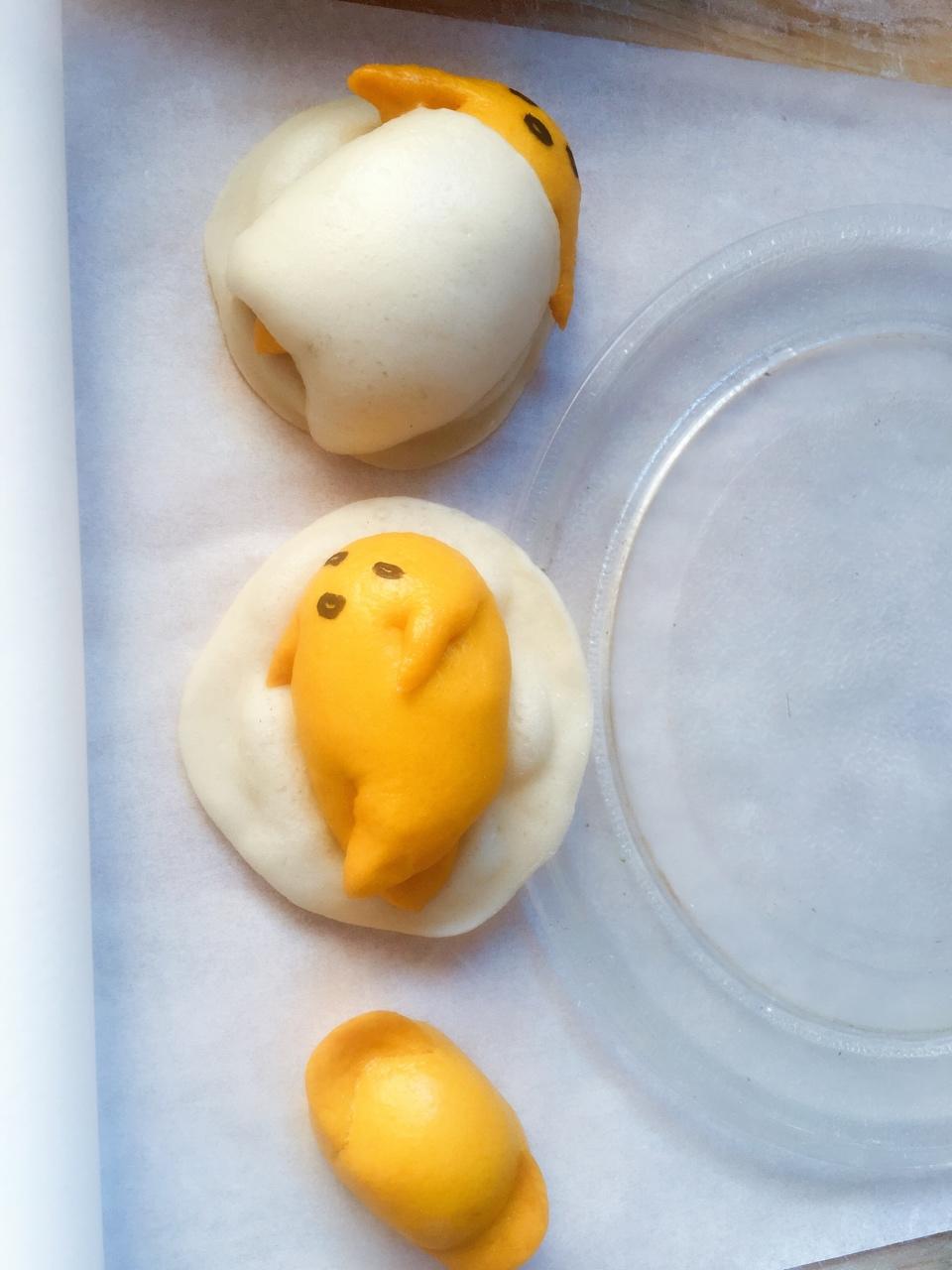 浅色年华1做的懒蛋蛋馒头