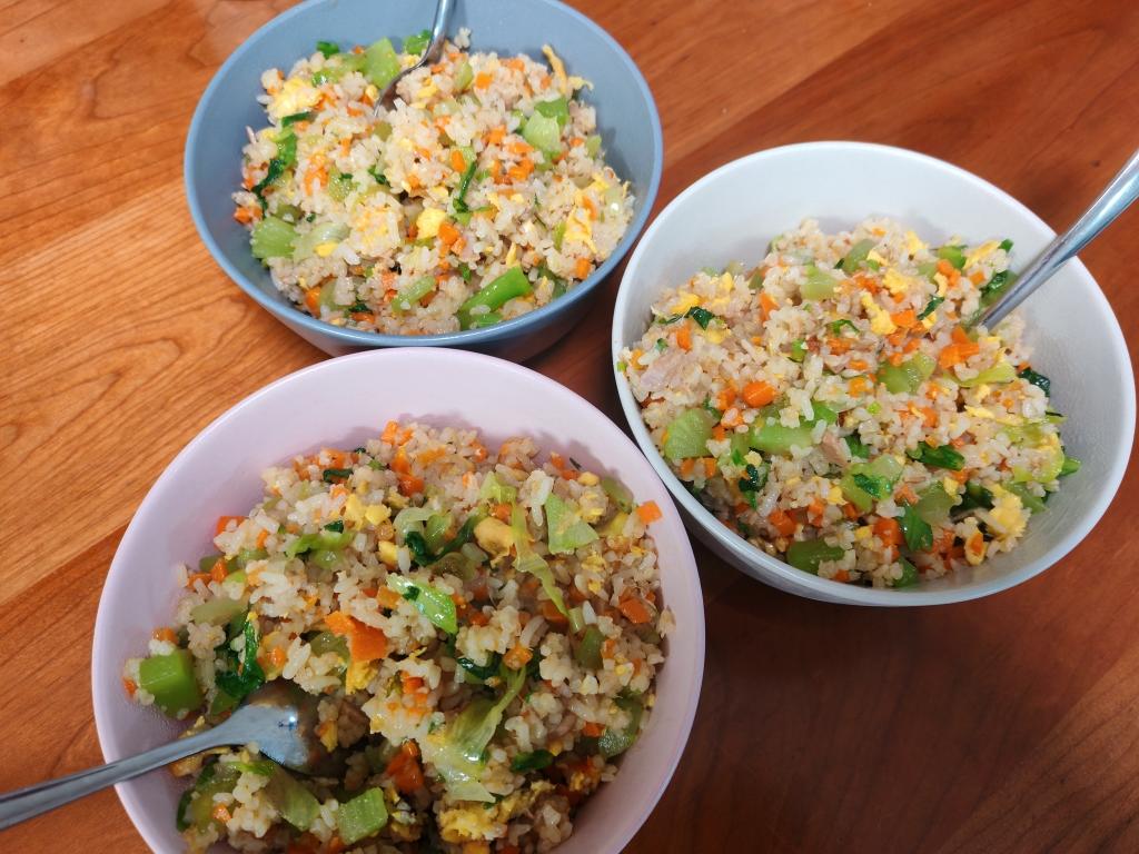 金枪鱼什锦炒饭