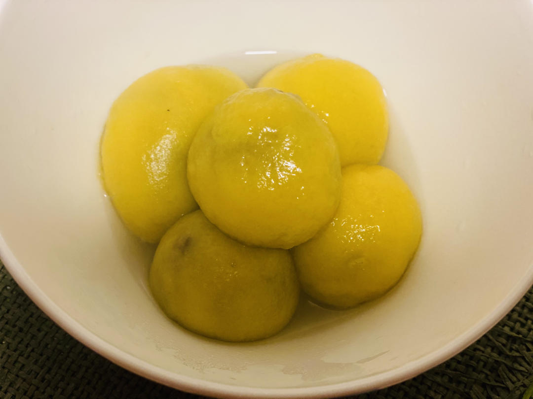 南瓜汤圆（黑芝麻馅）