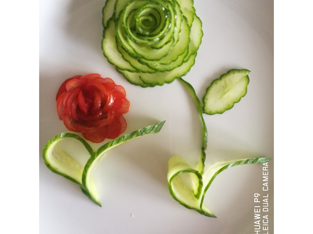 蔬菜水果玫瑰花的做法 步骤2