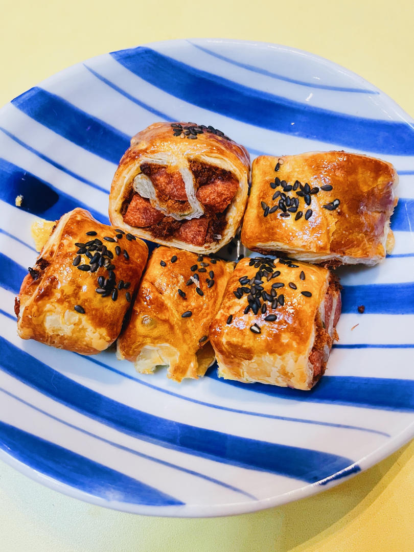 香酥火腿肉松卷