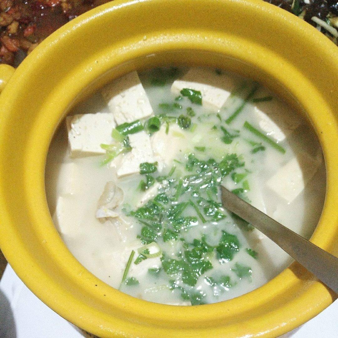 鲫鱼豆腐汤