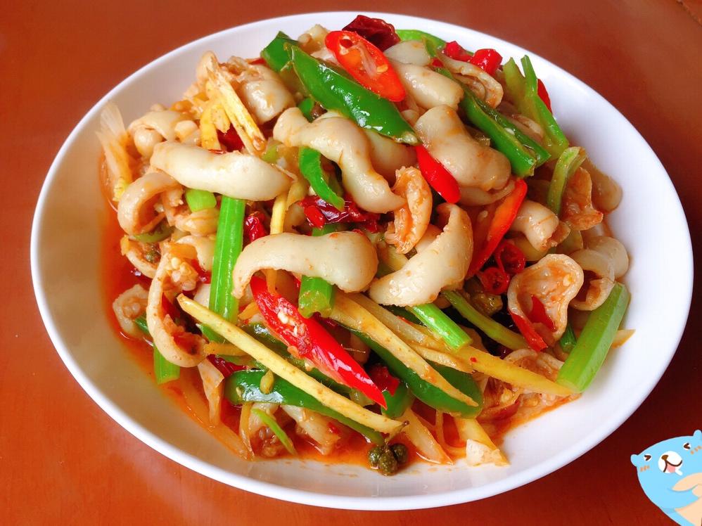 厨师长教你：“生爆肥肠”的正宗做法，一看就有食欲，先收藏起来