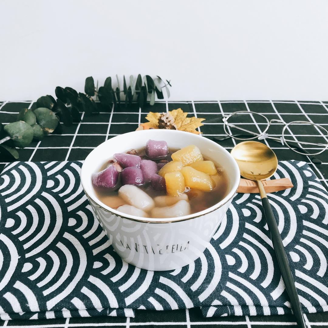 Q弹芋圆的做法 （有视频，学会做柔韧不散的面团）