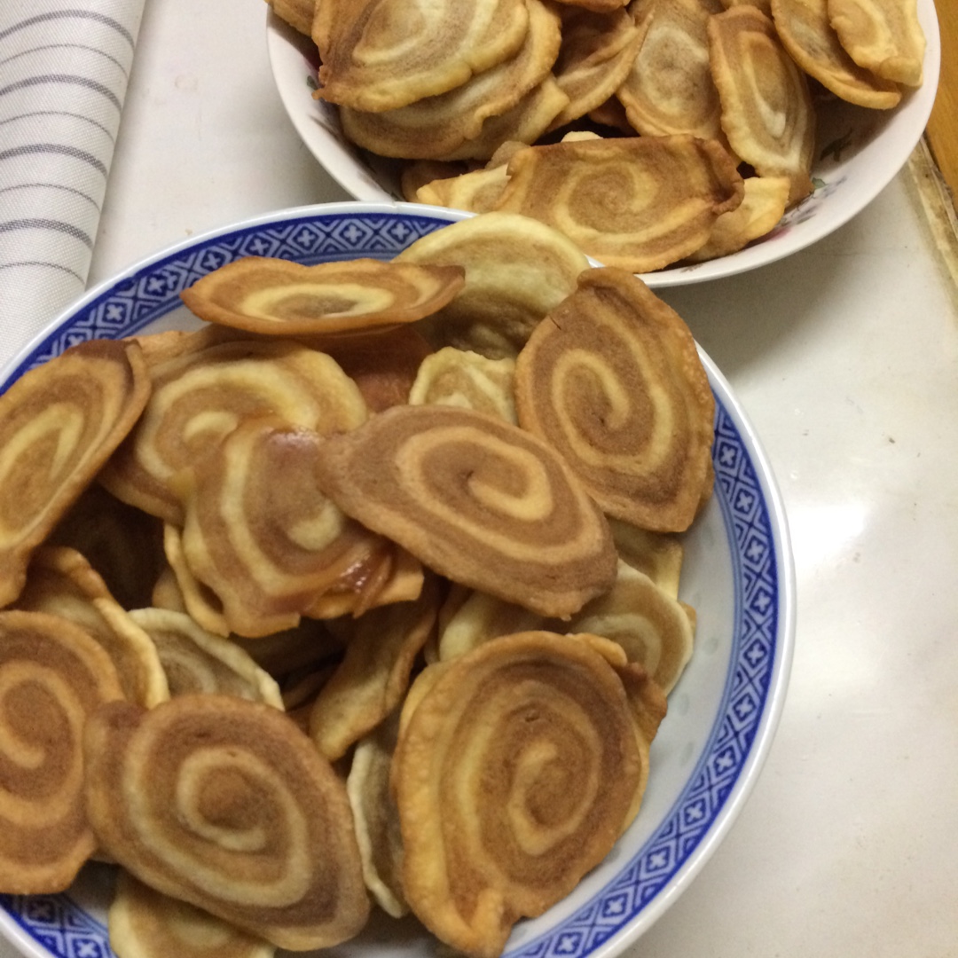 炸猫耳朵牛耳朵零食年货猪耳朵