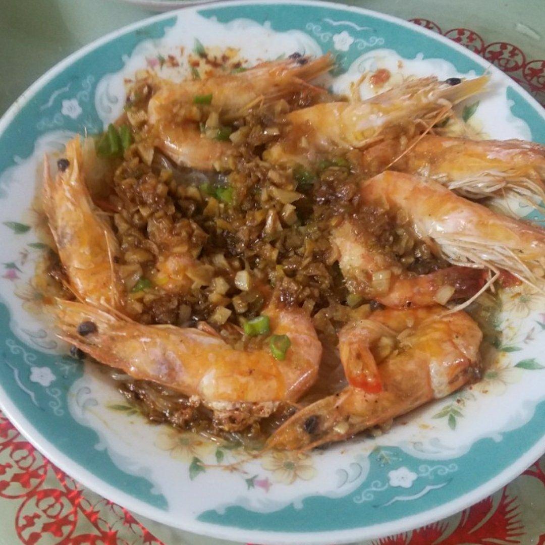 蒜蓉粉丝蒸虾