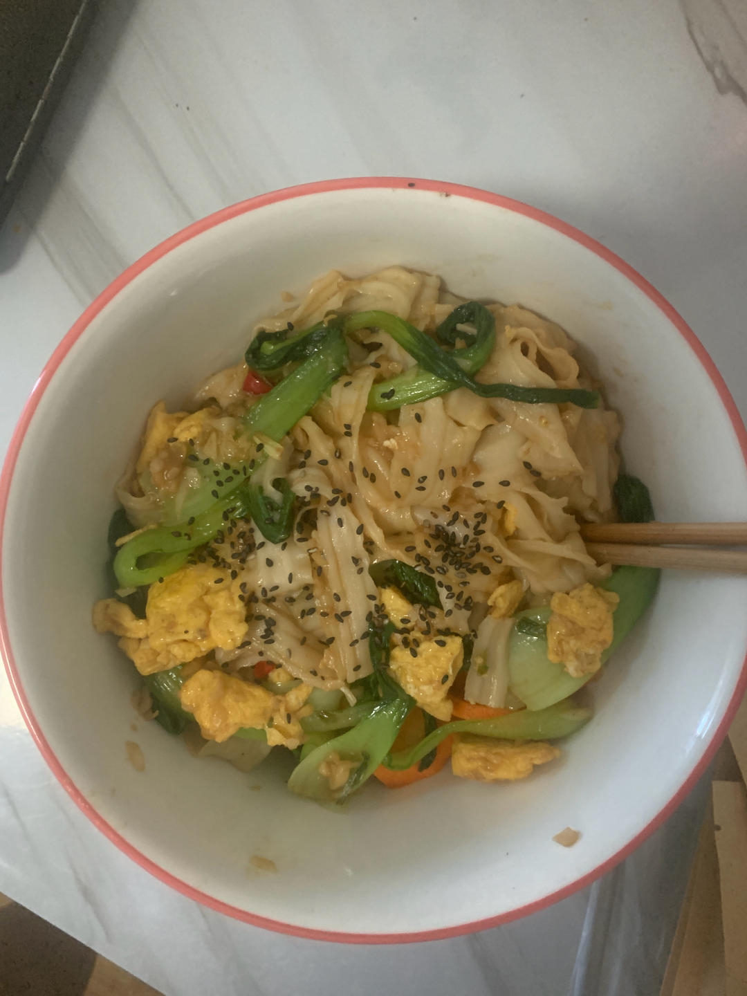 超好吃的炒刀削面