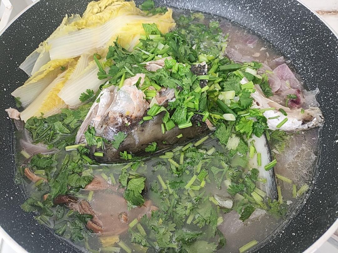 三文鱼头汤