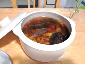 海参羊肚菌排骨汤的做法 步骤8