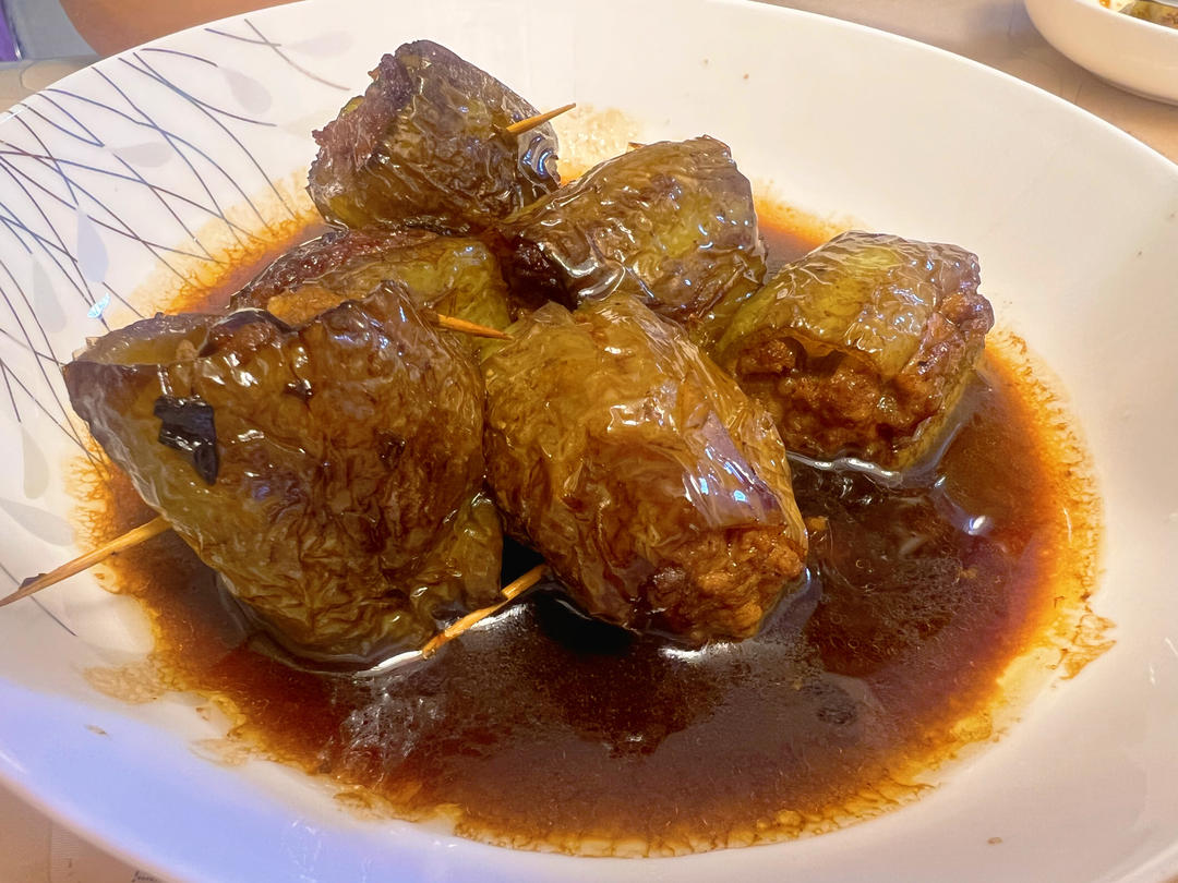 下饭菜“青椒酿肉”，香糯多汁鲜嫩下饭