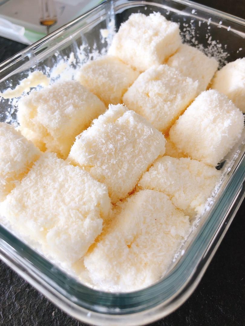 椰蓉牛奶小方