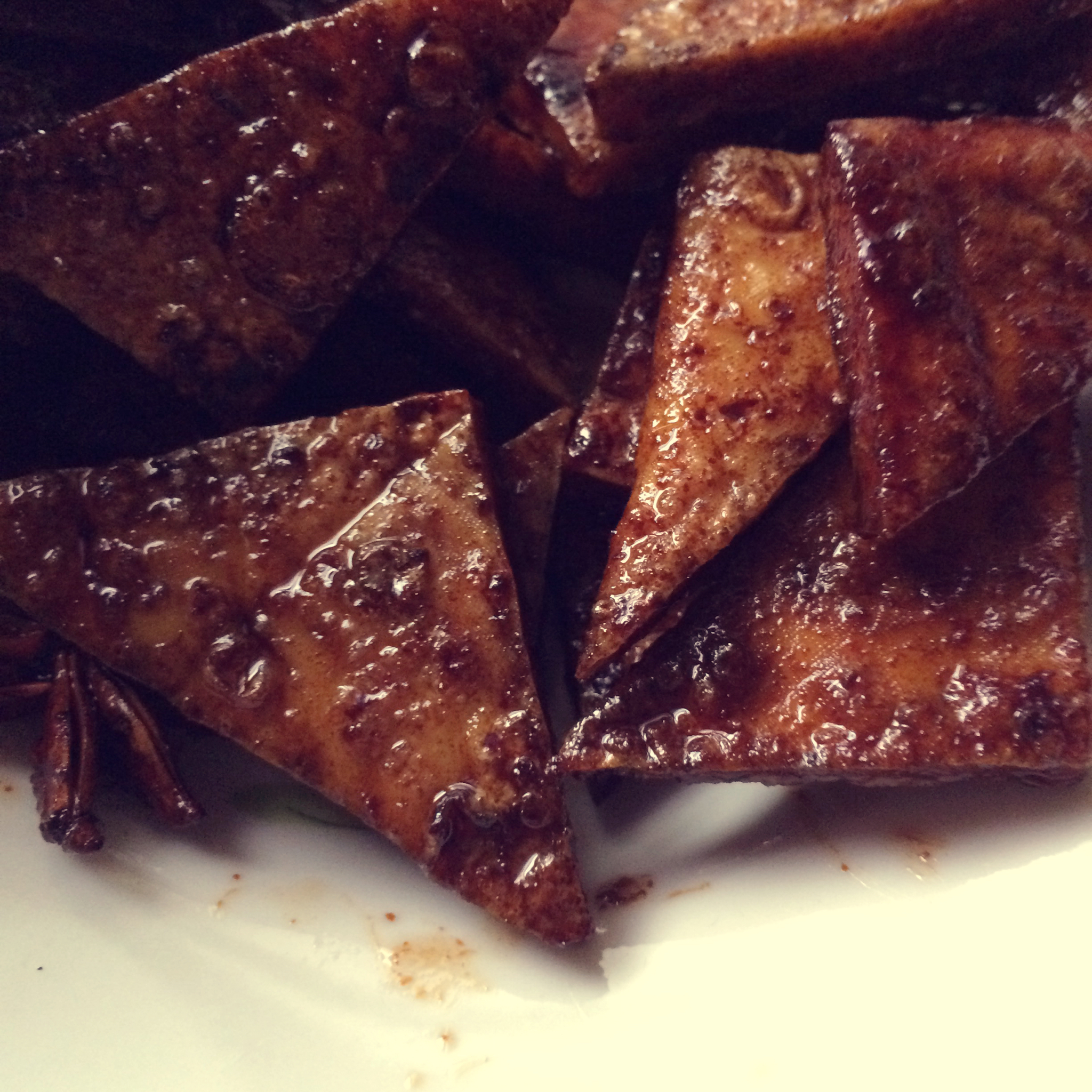 葡萄梁木做的蜜汁小三角豆干