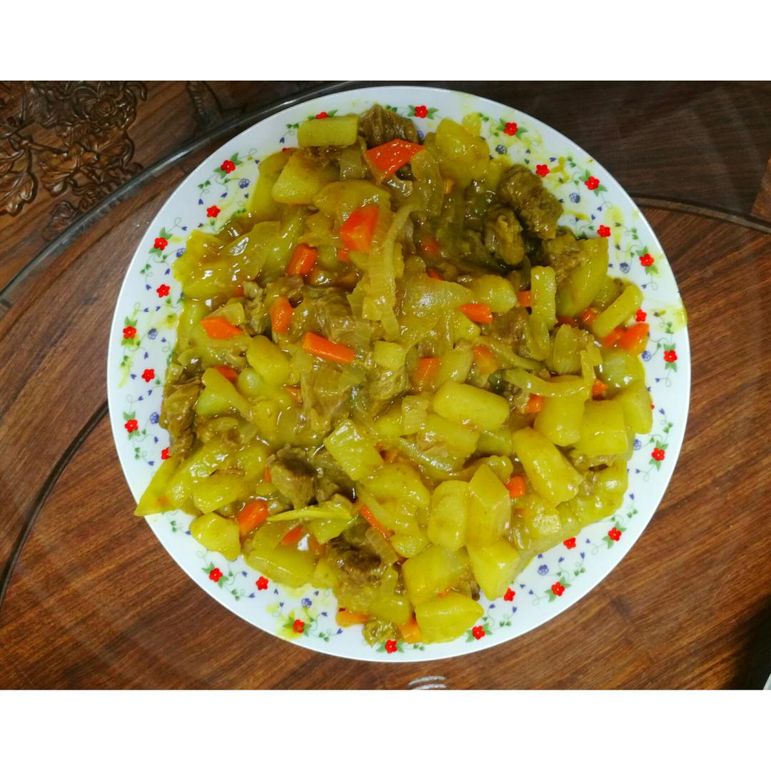 咖喱土豆牛肉