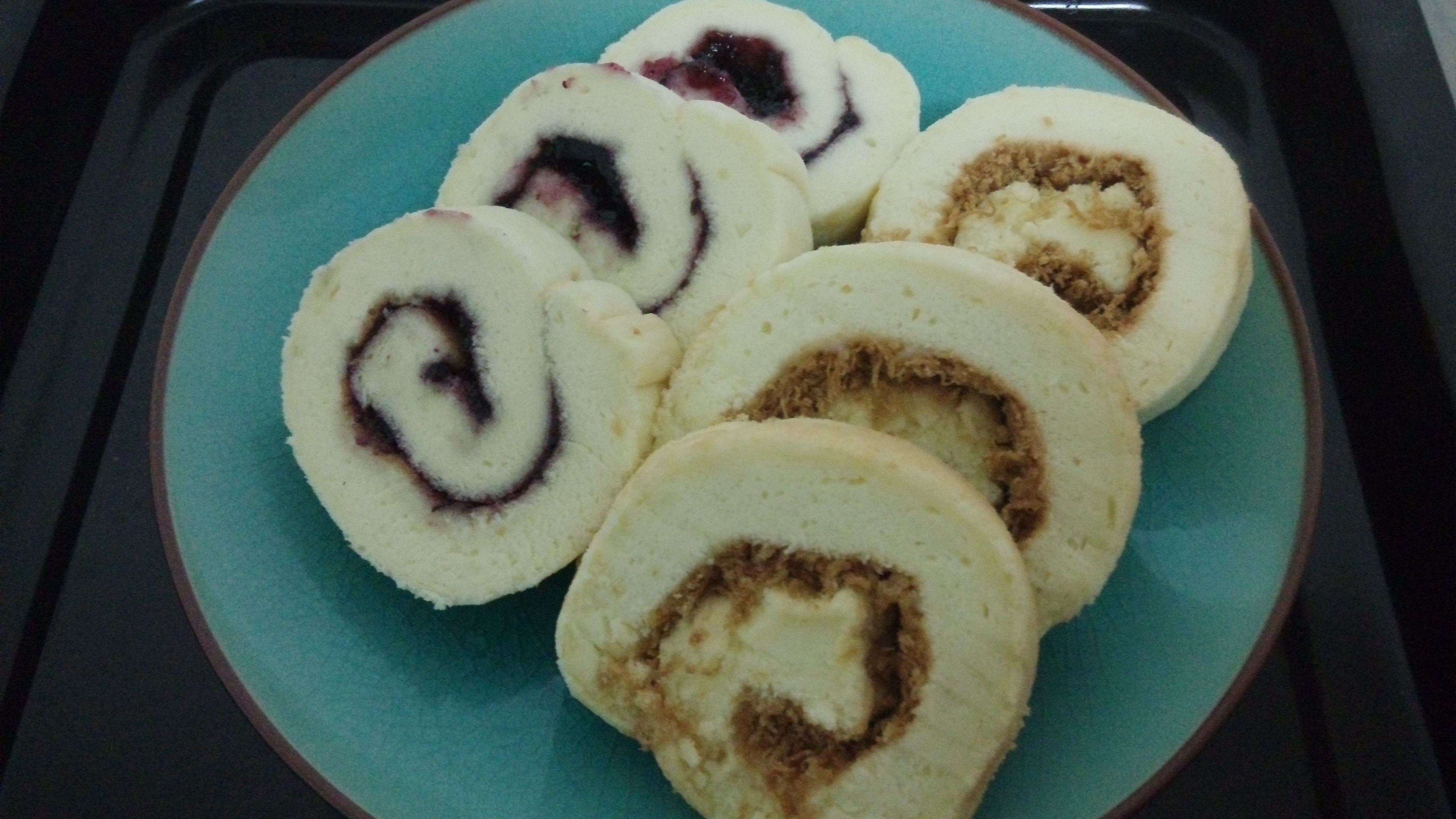 肉松戚风蛋糕卷