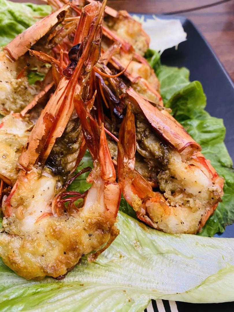 【曼食慢语】蒜香黄油烤大虾