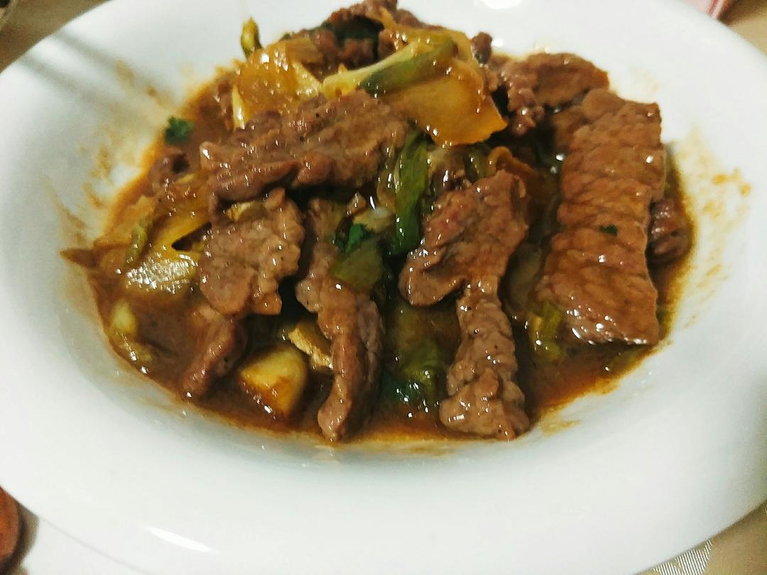 葱爆羊(牛)肉