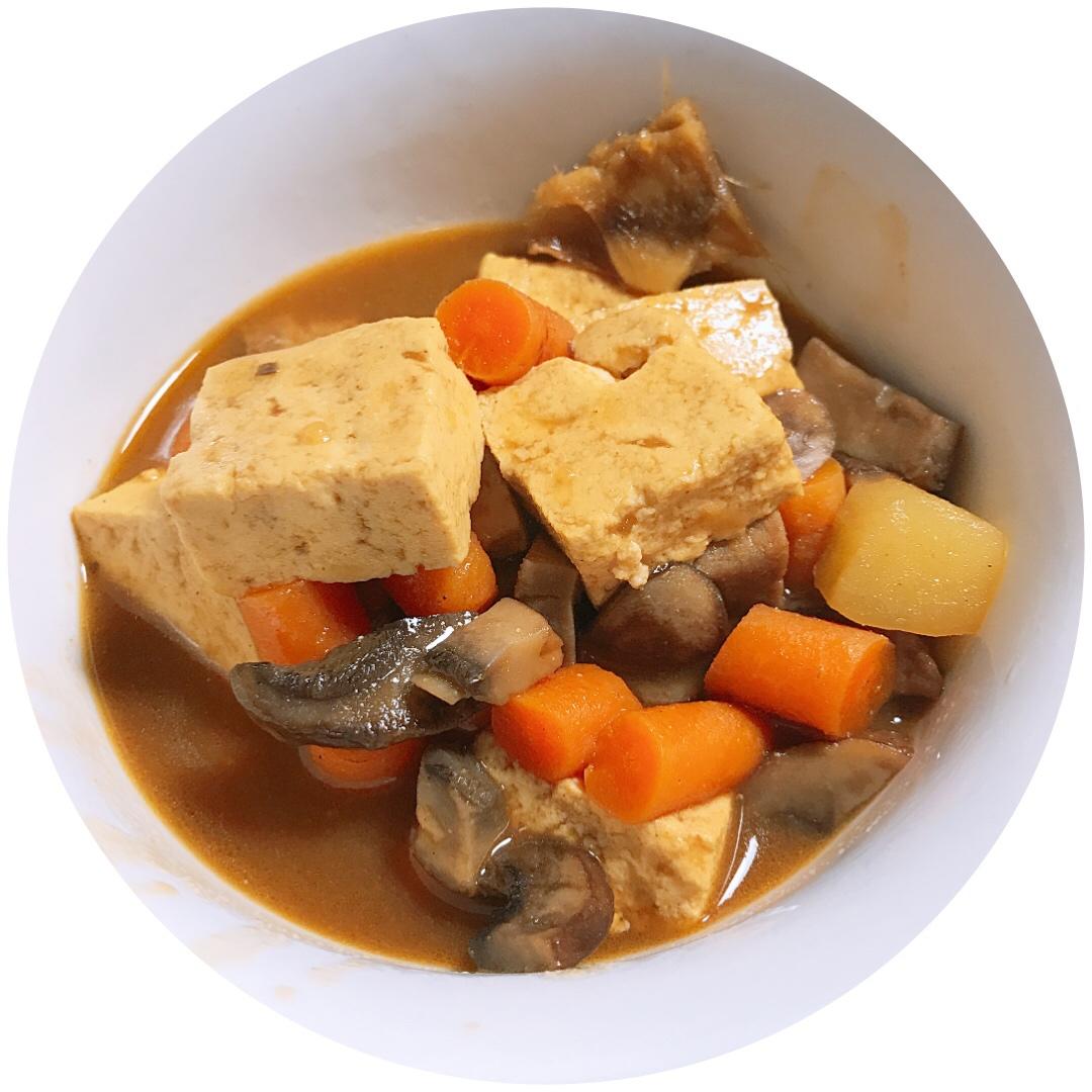 土豆咖喱猪肉饭