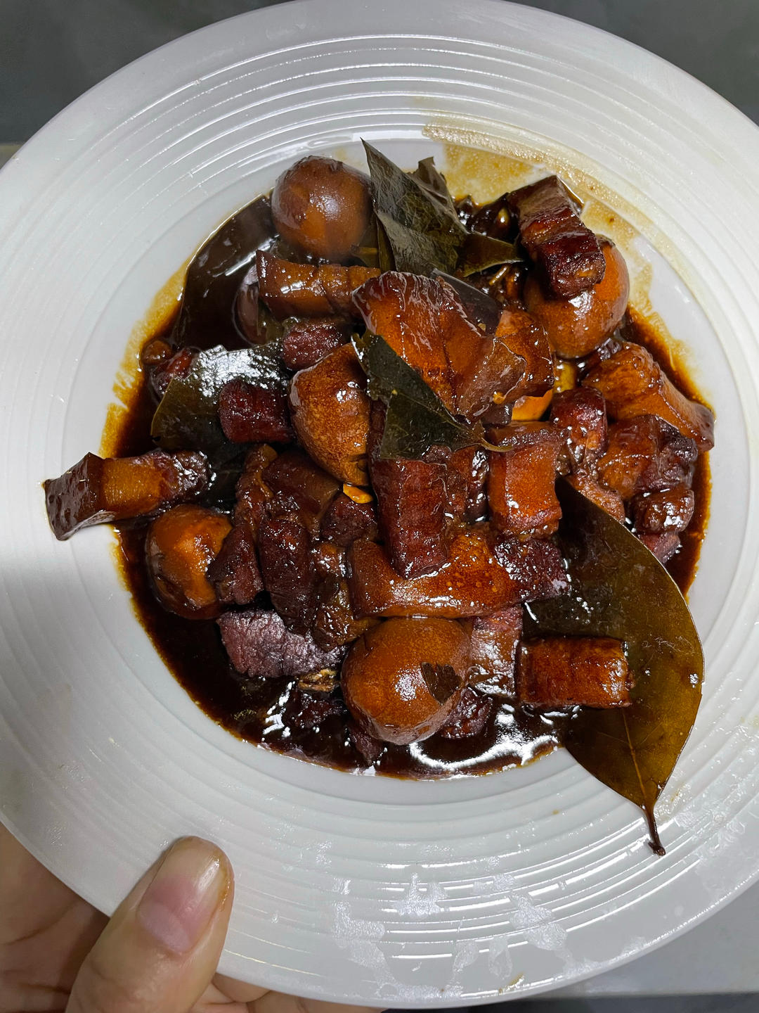 红烧肉炖鹌鹑蛋