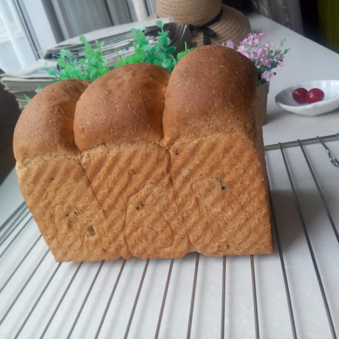 黑糖全麦吐司