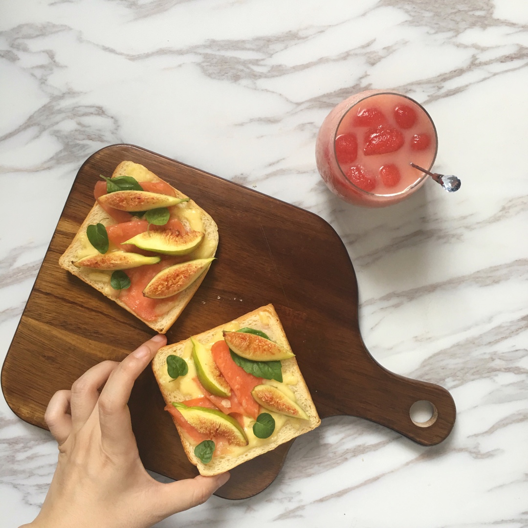 无花果火腿三明治（open-faced）