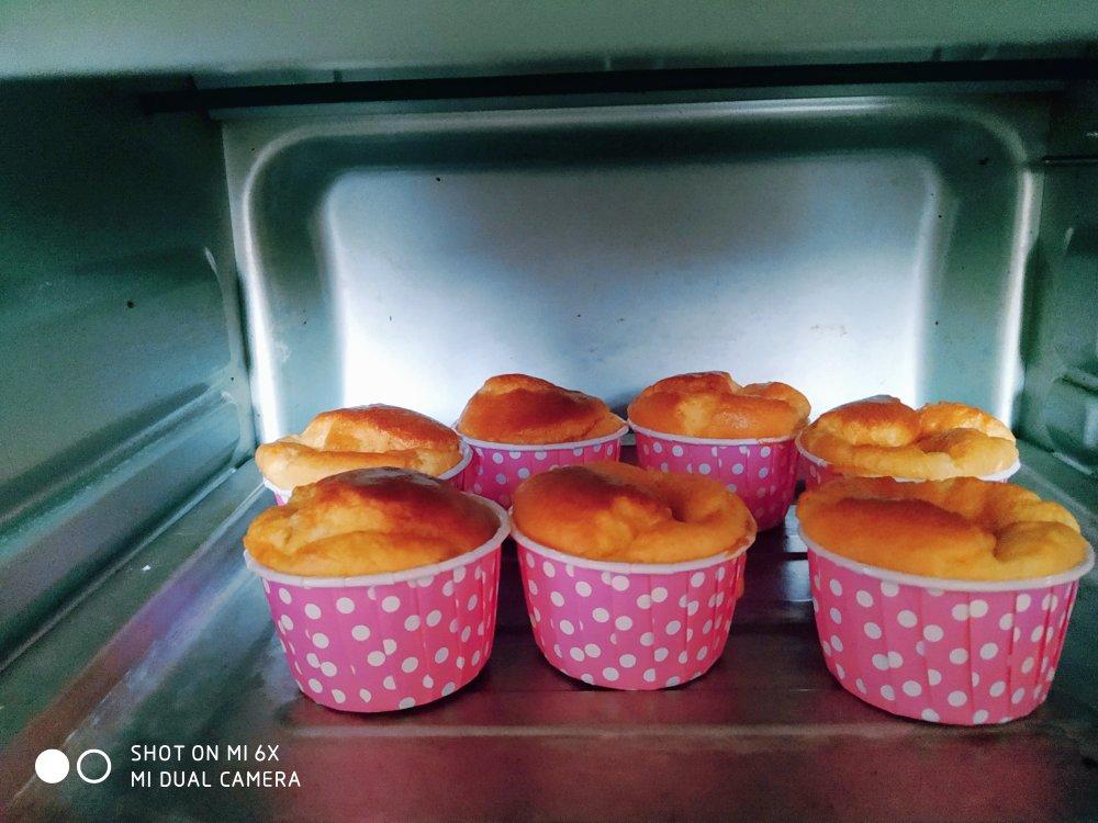 肉松拔丝小蛋糕