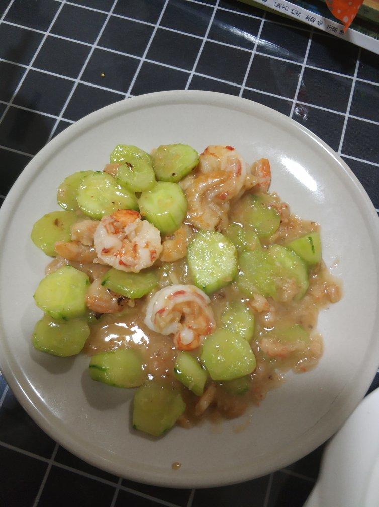 黄瓜炒虾仁