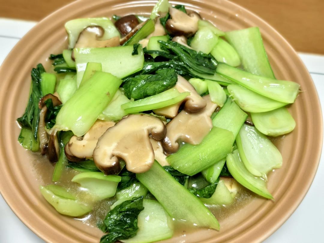香菇油菜（简单快手）